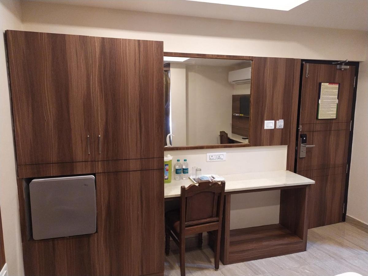 פונדיצ'רי Hotel White Boutique מראה חיצוני תמונה