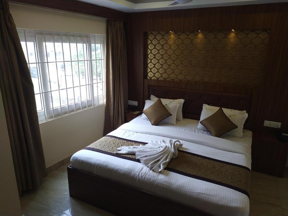 פונדיצ'רי Hotel White Boutique מראה חיצוני תמונה