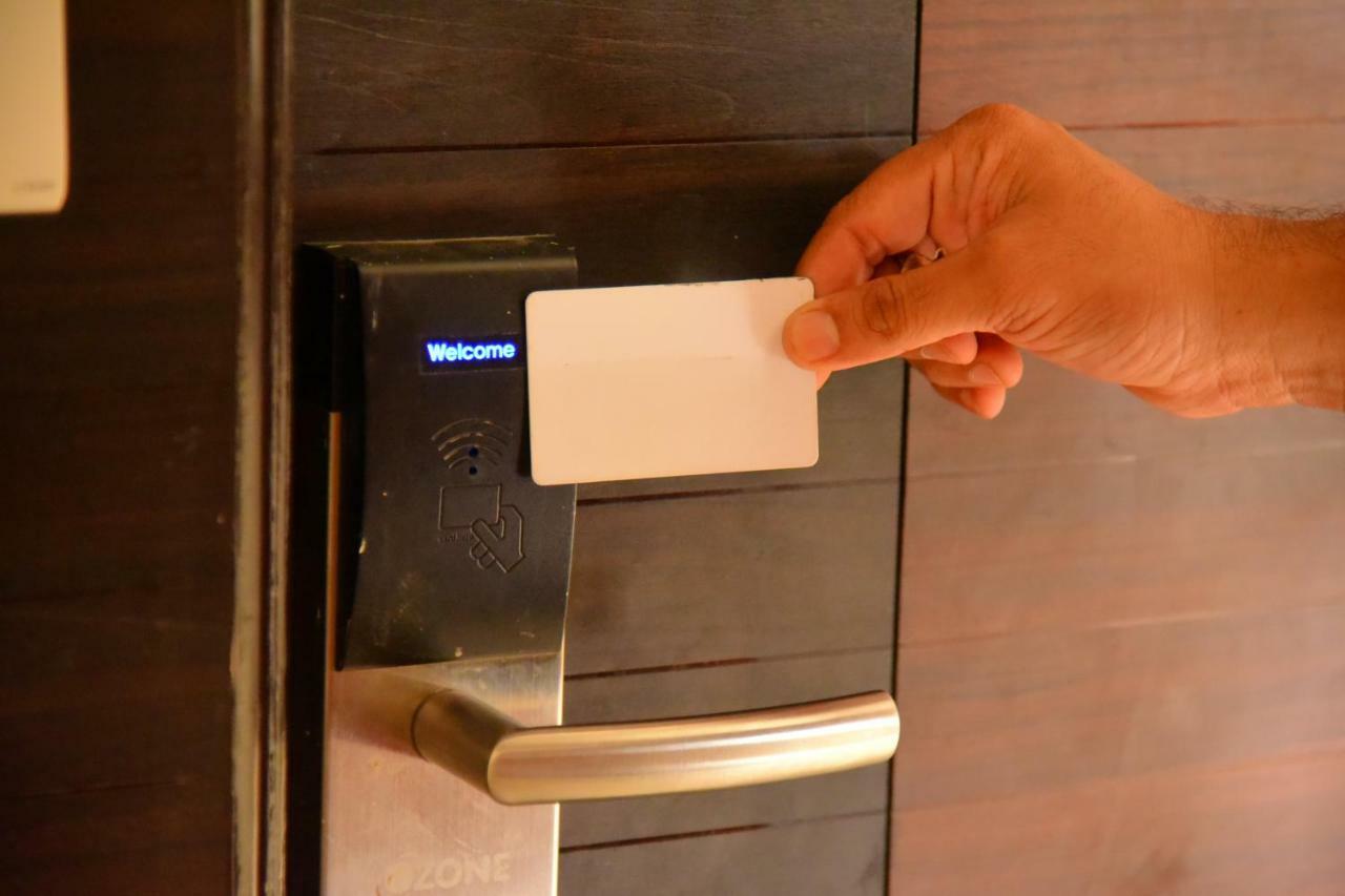 פונדיצ'רי Hotel White Boutique מראה חיצוני תמונה