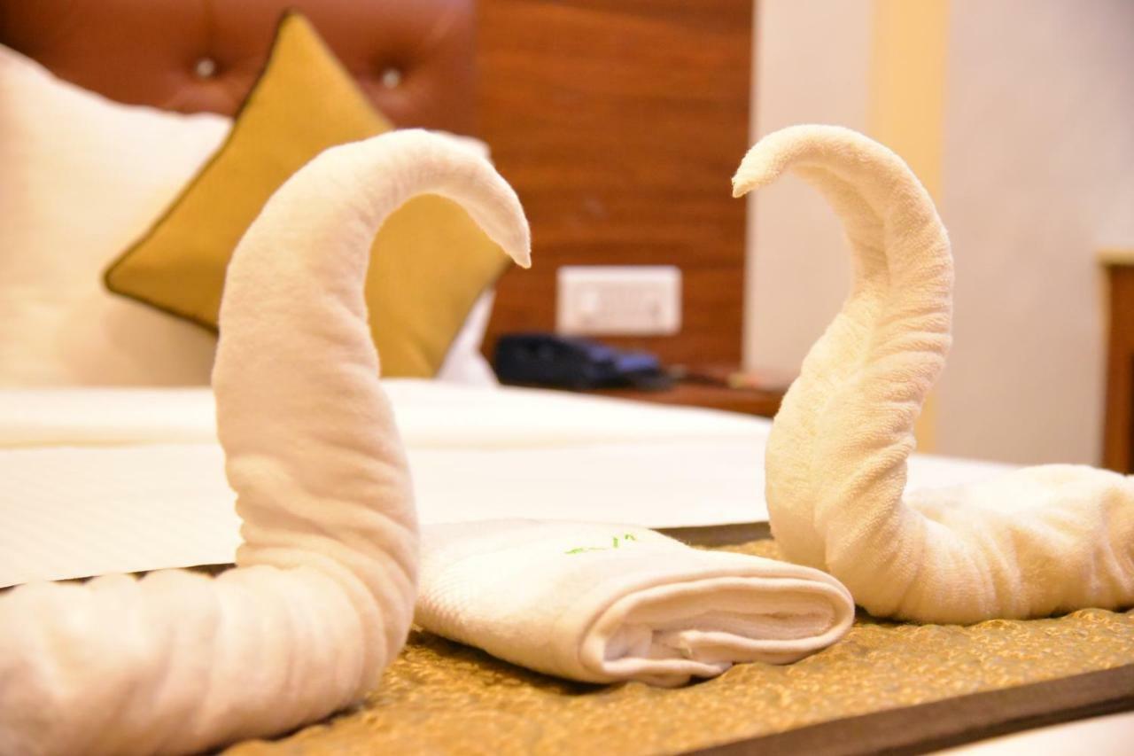 פונדיצ'רי Hotel White Boutique מראה חיצוני תמונה